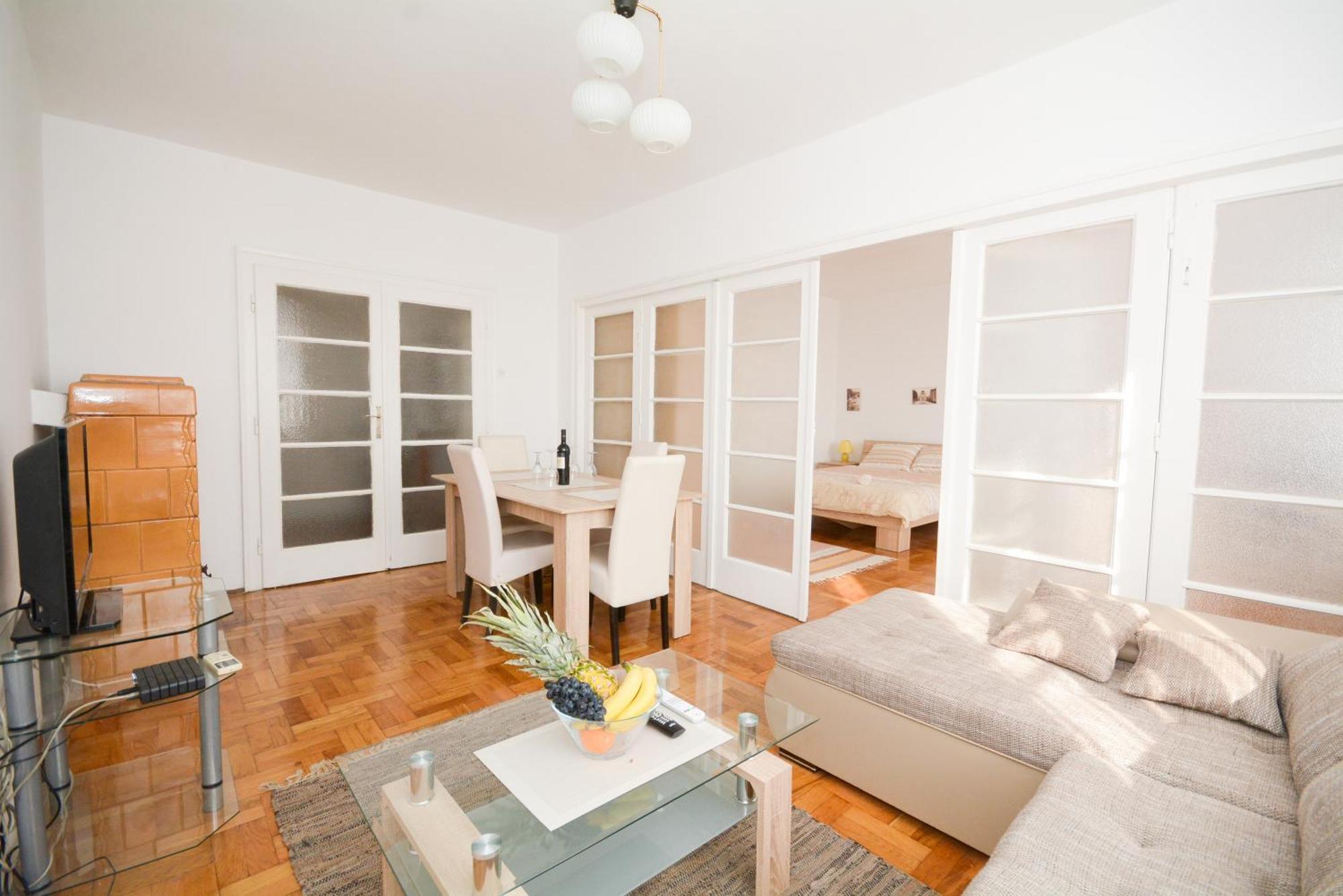 Apartments City Hall Belgrado Kamer foto